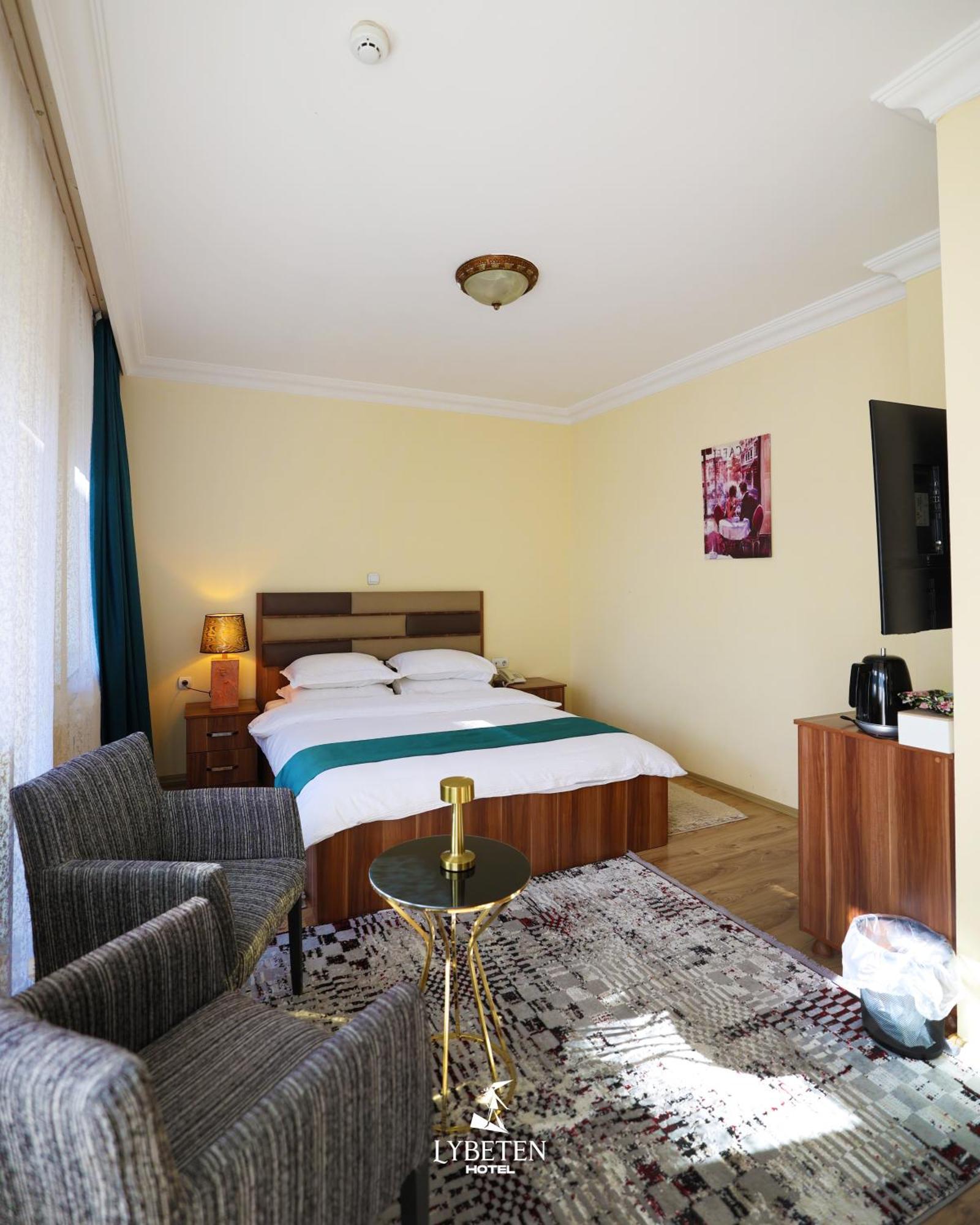 פריזאי Hotel Lybeten מראה חיצוני תמונה