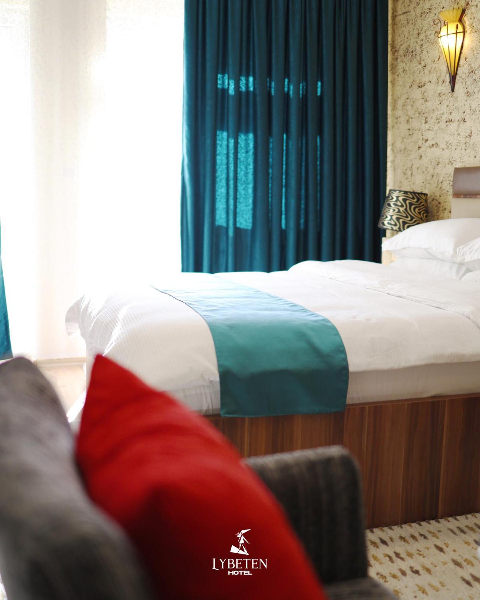 פריזאי Hotel Lybeten מראה חיצוני תמונה