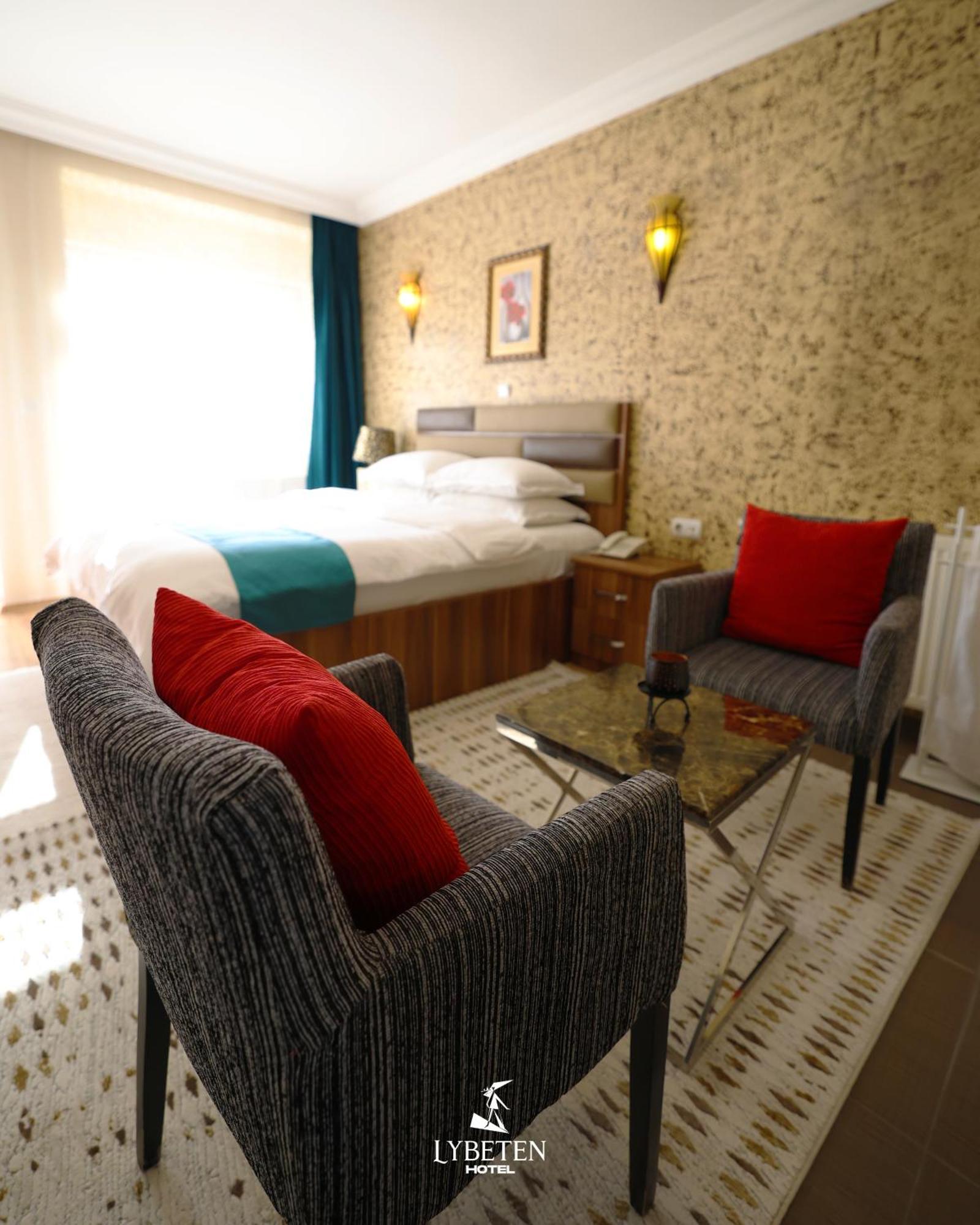פריזאי Hotel Lybeten מראה חיצוני תמונה