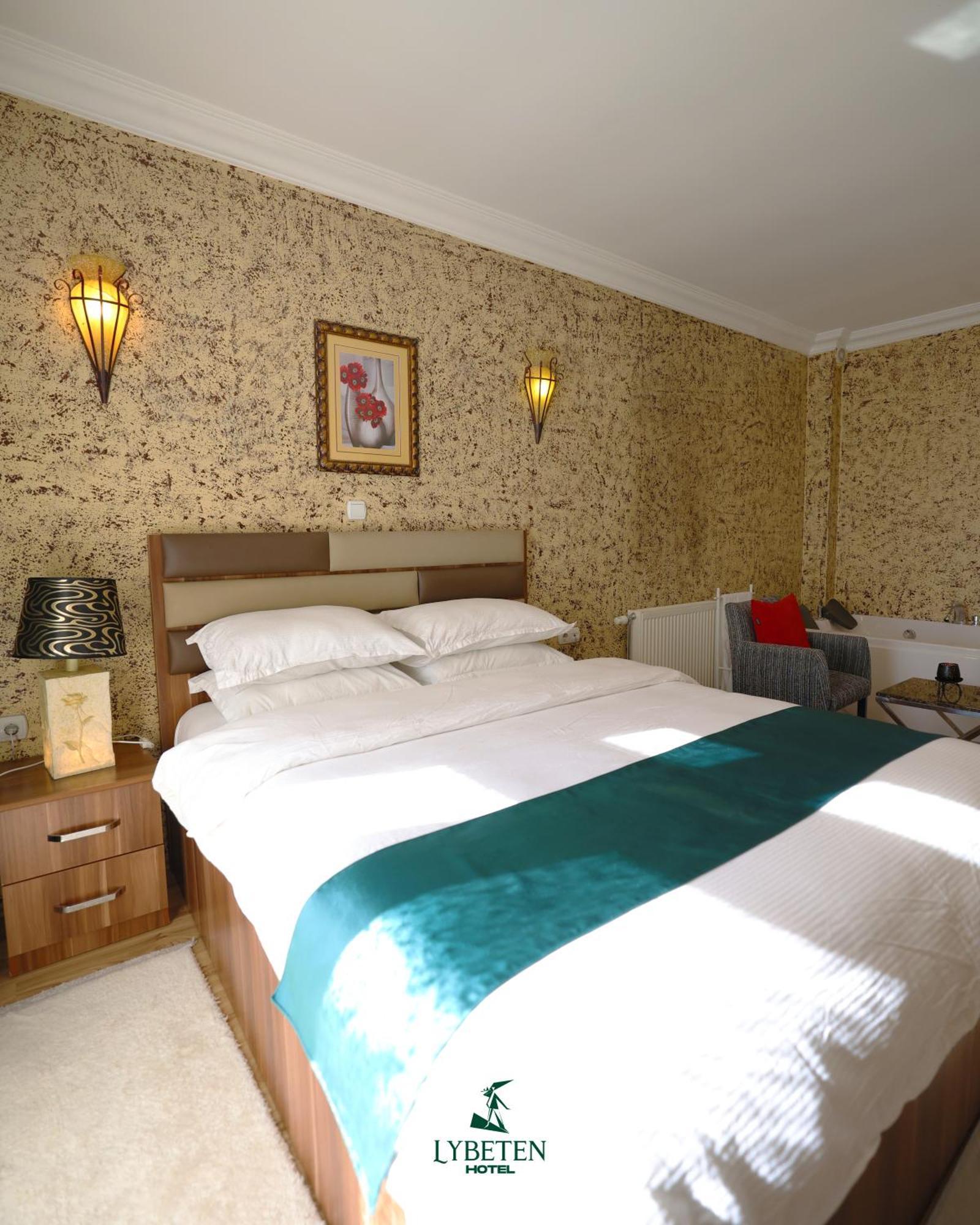פריזאי Hotel Lybeten מראה חיצוני תמונה