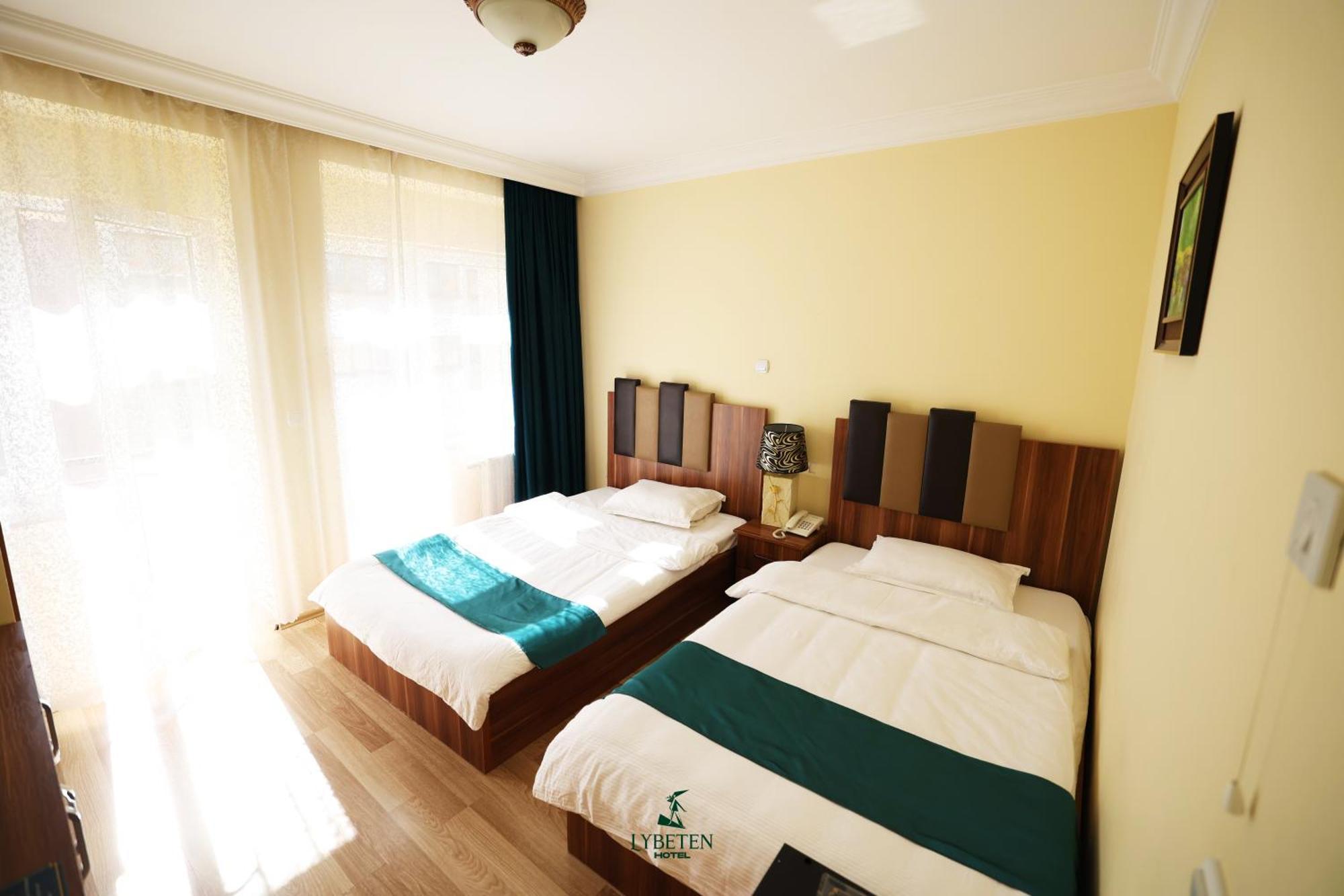 פריזאי Hotel Lybeten מראה חיצוני תמונה