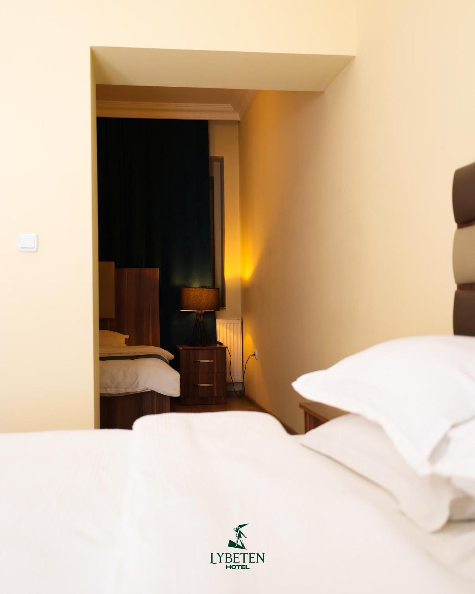 פריזאי Hotel Lybeten מראה חיצוני תמונה