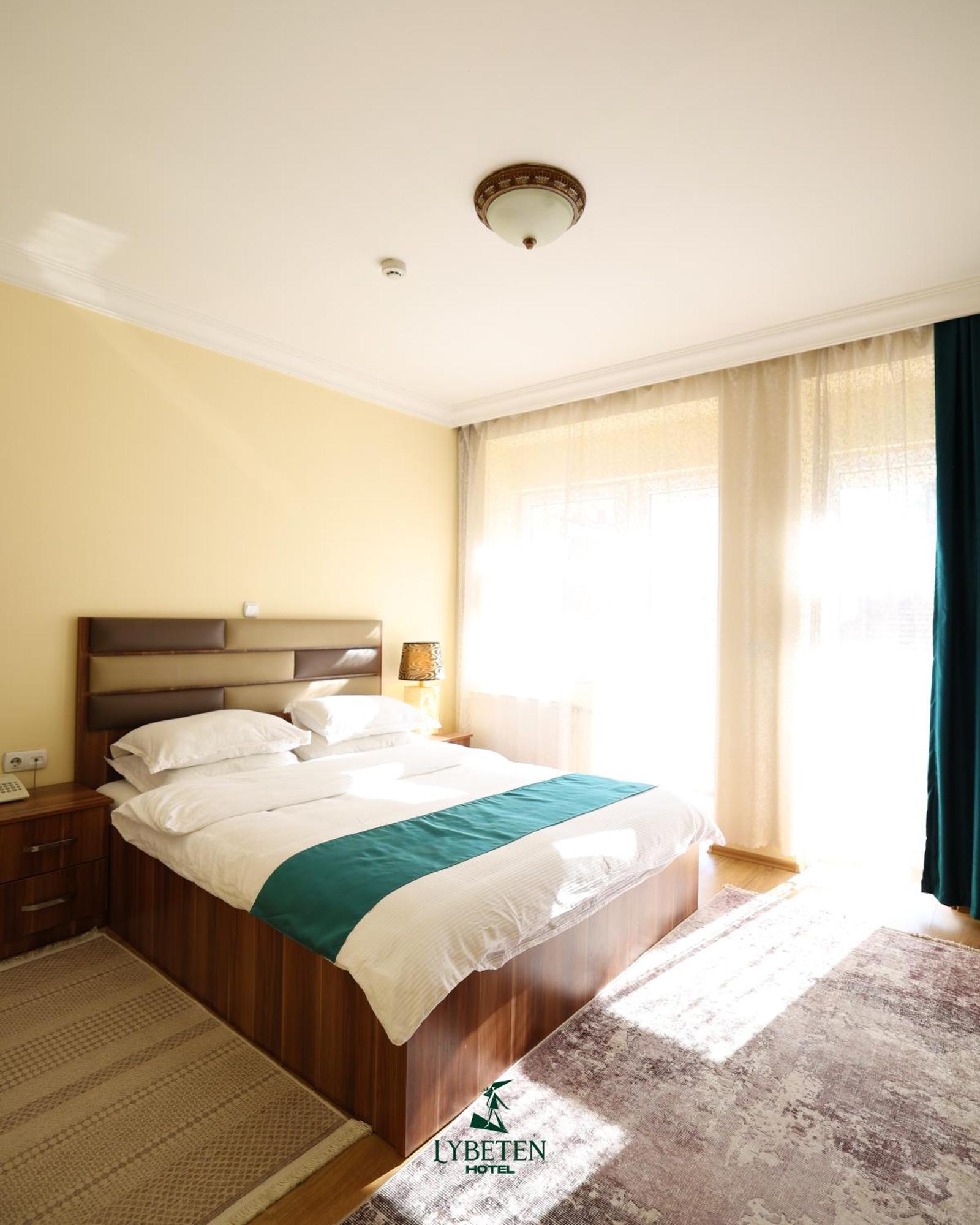 פריזאי Hotel Lybeten מראה חיצוני תמונה