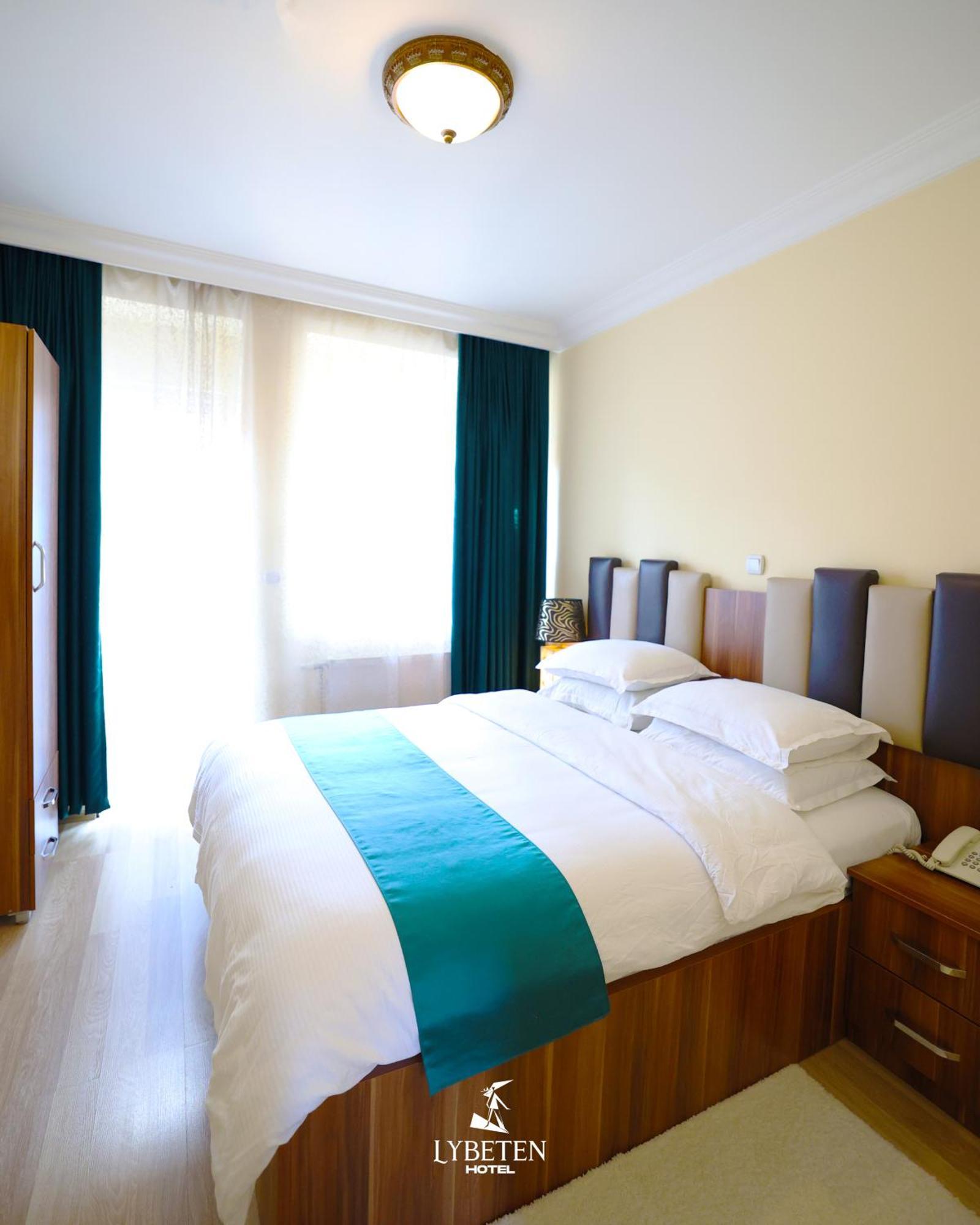 פריזאי Hotel Lybeten מראה חיצוני תמונה